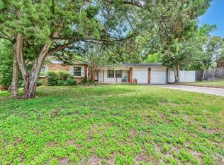 7829 Chadwick Rd, Woodway, TX 76712