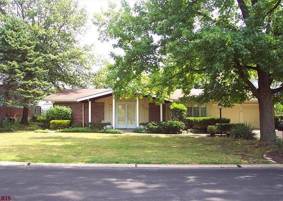 1st image of 9536 Carnival Dr