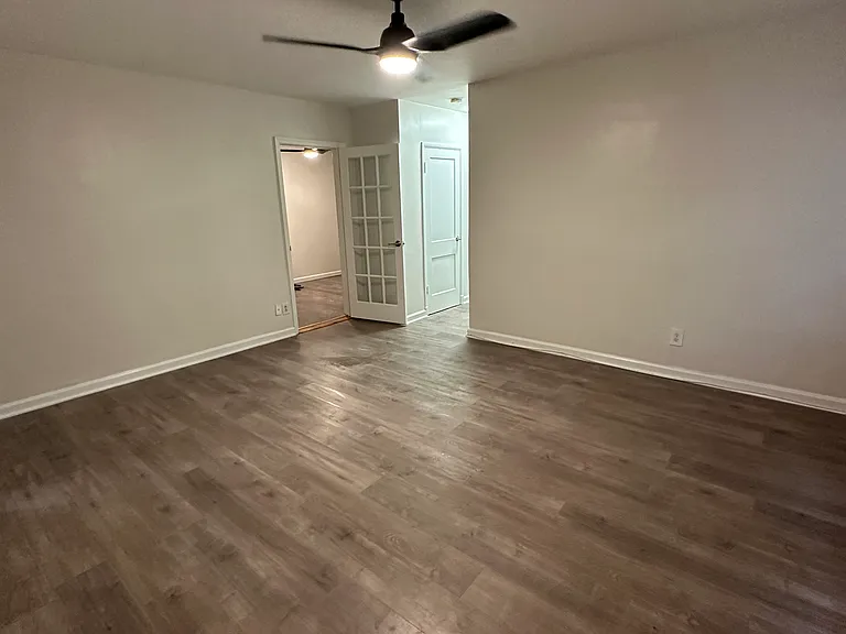 Living Room unfurnished (see door to the den)