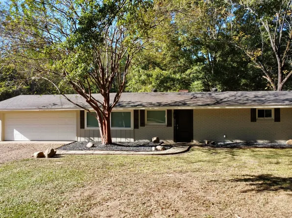 5214 Old Jackson Rd, Terry, MS 39170