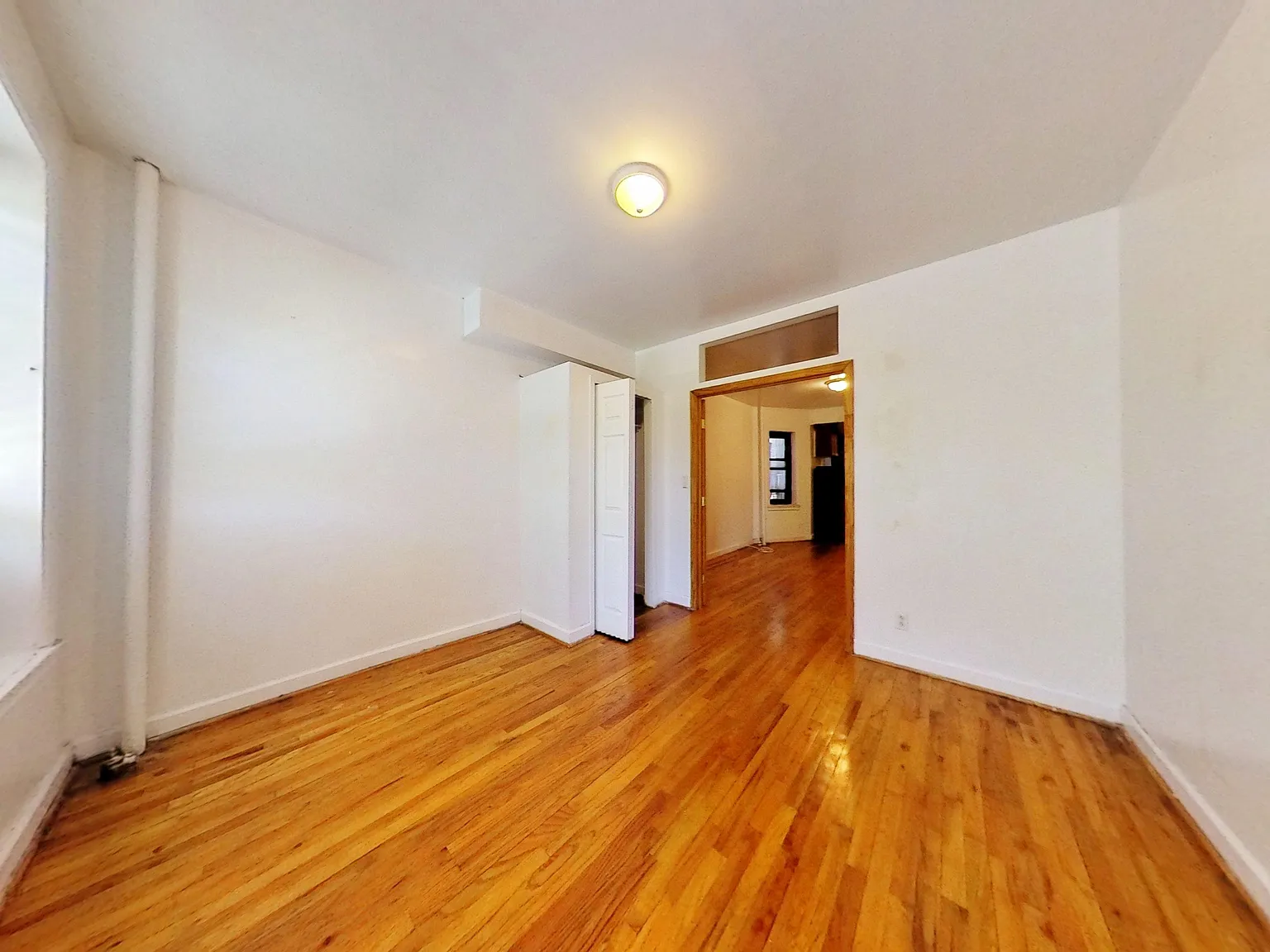 43 Clinton Street — Photo 2