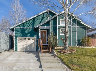 452 Palmetto Dr, New Castle, CO 81647