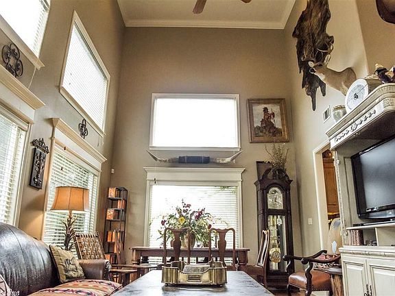5th image of 117 Saint Lucia Way