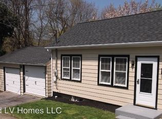 111 W Thomas Ave, Hellertown, PA 18055