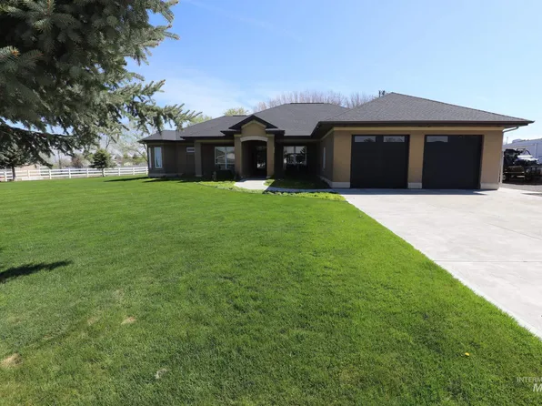 2494 E 3706 N, Twin Falls, ID 83301