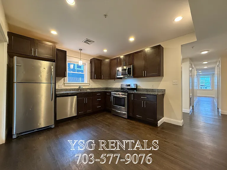24 Sunset St #1 — Photo 21