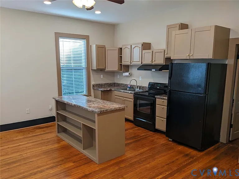 519 Grove Ave #521-B — Photo 3