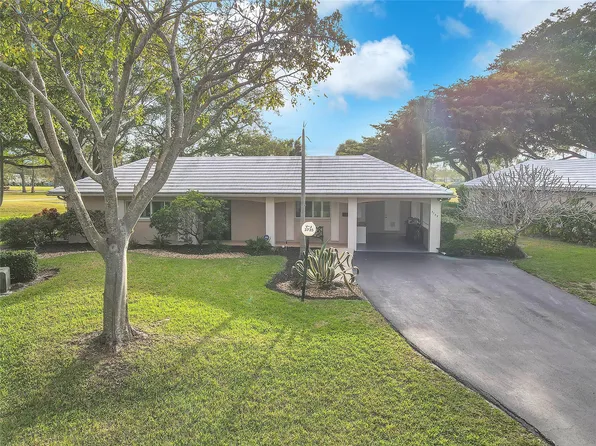3735 Oaks Clubhouse Drive #3735, Pompano Beach, FL 33069