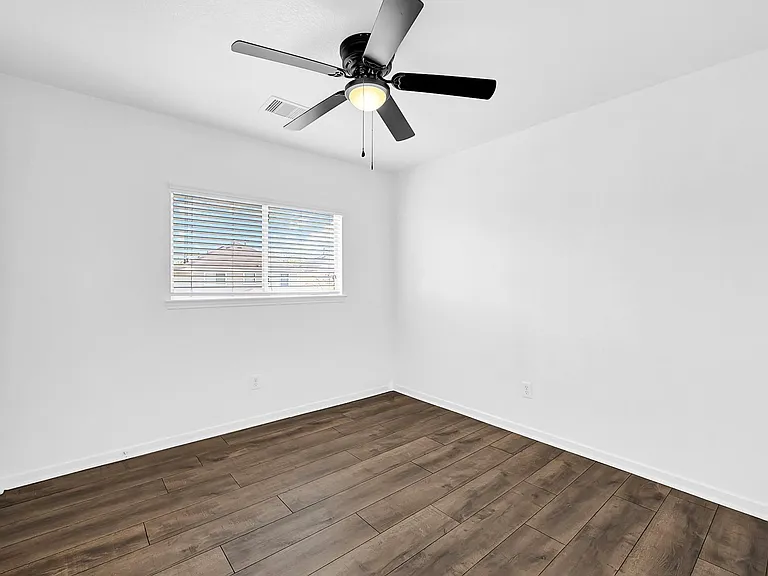 1783 Nichole Woods Dr — Photo 13