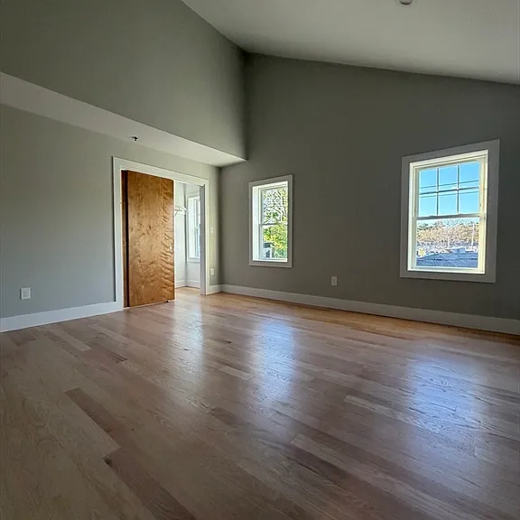 944 East St #3 — Photo 17