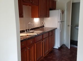 1A Saratoga Ct, Ridge, NY 11961