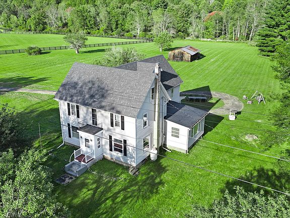2nd image of 463 River Road