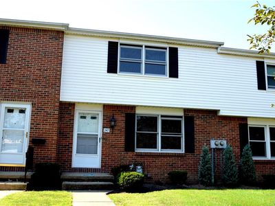 247 Wimbledon Ct, West Seneca, NY, 14224