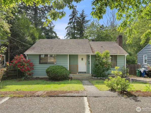 11419 Crestwood Drive S, Seattle, WA 98178