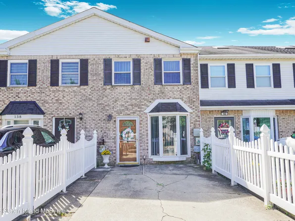 140 Corona Ave, Staten Island, NY 10306