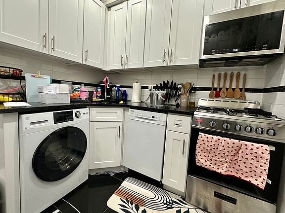 2nd image of 543 W 159th St #C