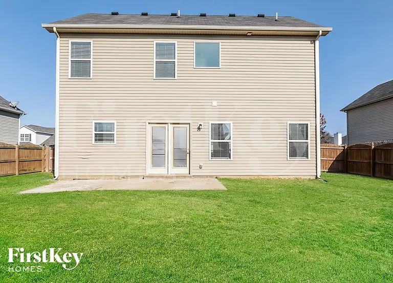 805 Avatar Ct — Photo 15