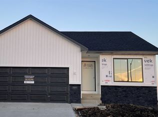 2419 Spruce St, Granger, IA 50109