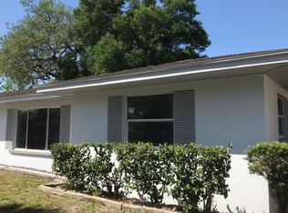 820 Willowbranch Ave, Clearwater, FL 33764