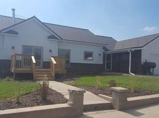 1002 Oak St, Beaver Crossing, NE 68313