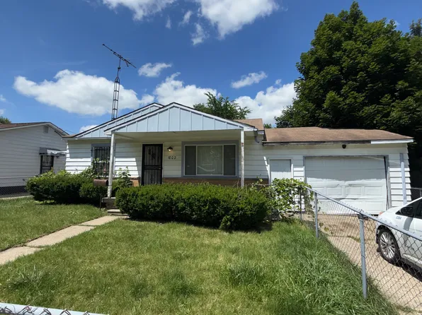 1802 Woodlin Dr, Flint, MI 48504