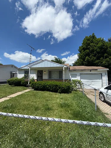 1802 Woodlin Dr Photo 1