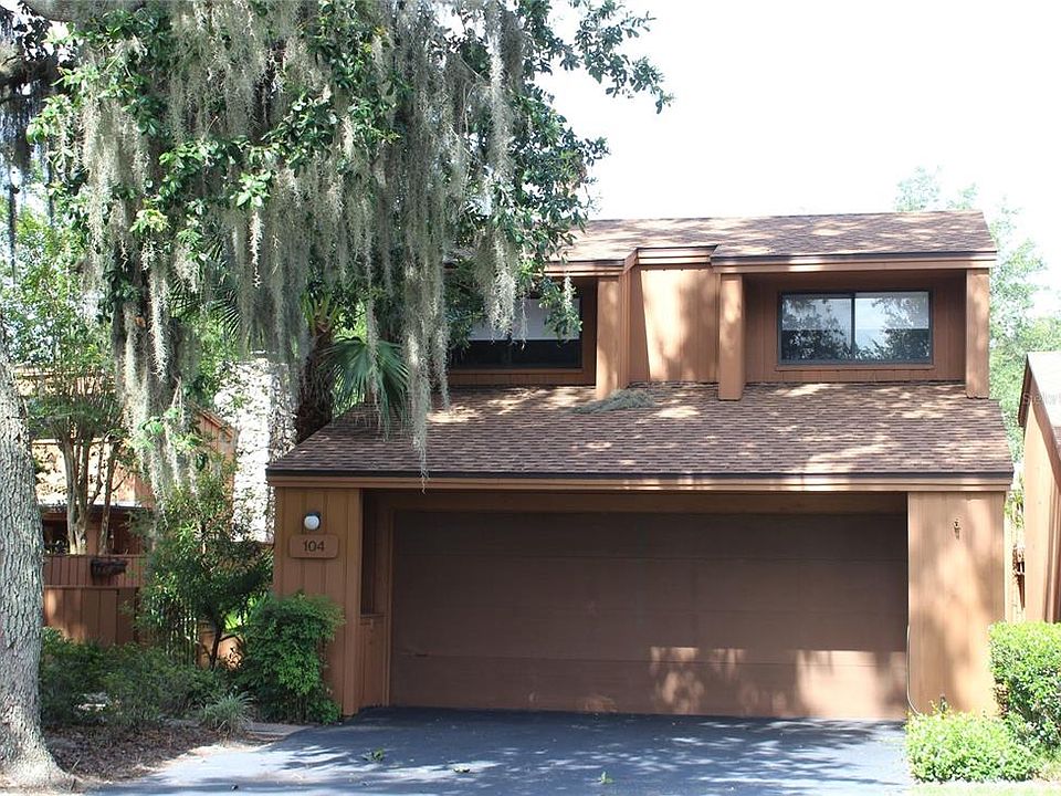 1st image of 104 Oaks Ct