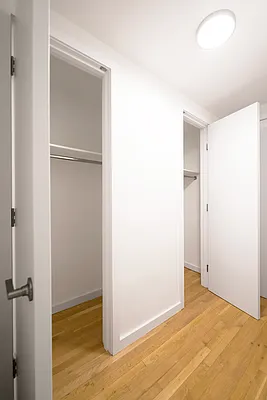 Rented by Buchbinder & Warren | media 9