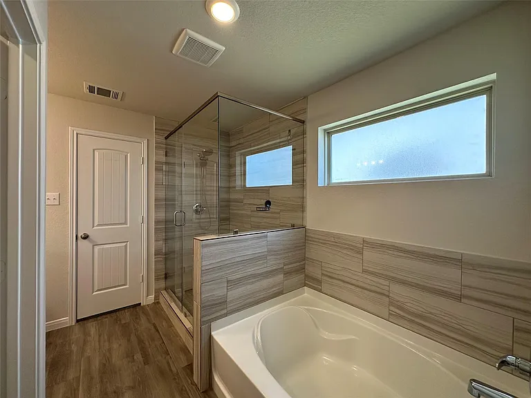 9953 Glenbrook Ln — Photo 15
