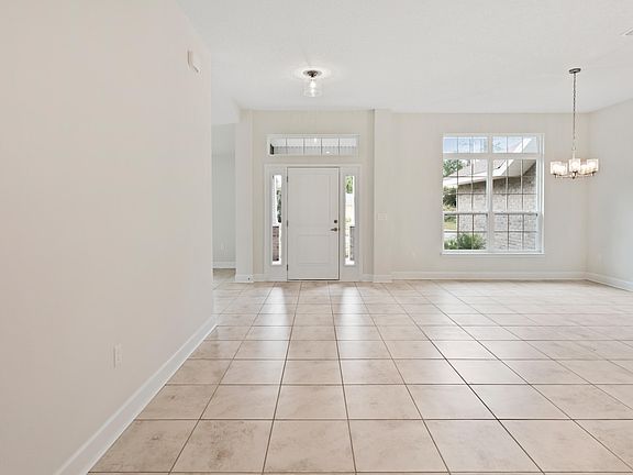 3rd image of 4261 SW Savona Boulevard