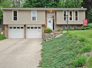 7096 Dumbarton Pl, Bethel Park, PA 15102