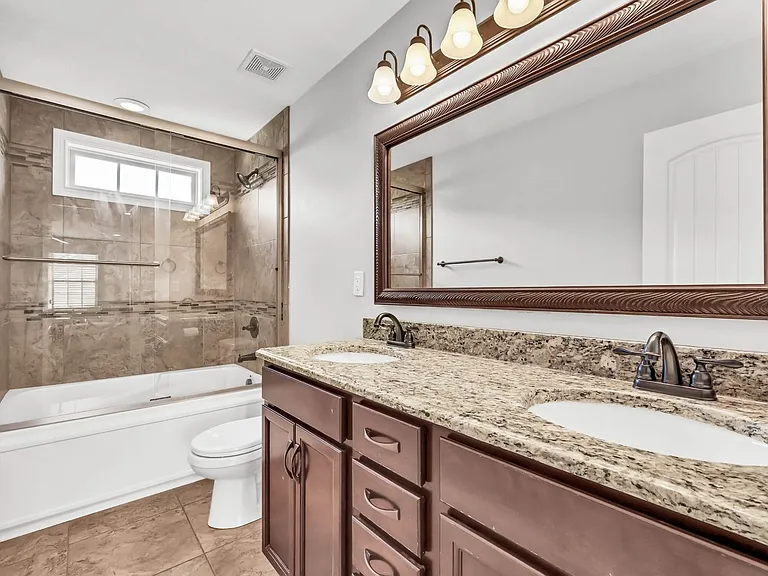 213 John Duke Tyler Blvd — Photo 25