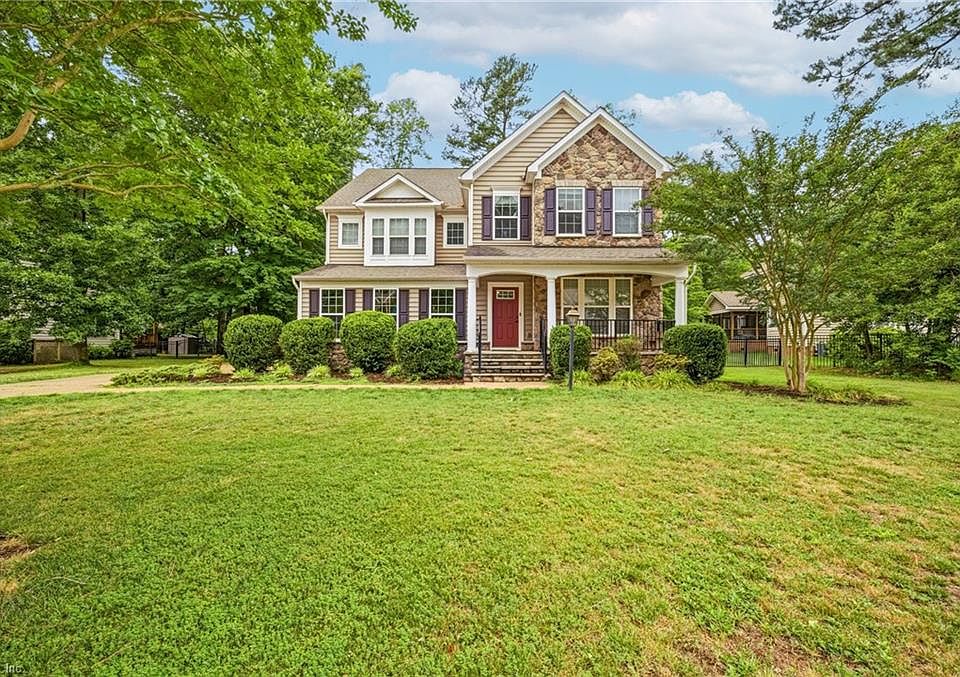 1st image of 13370 Windsong Way