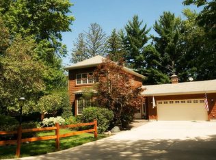 4 Larchwood Ct, Newton, IA 50208