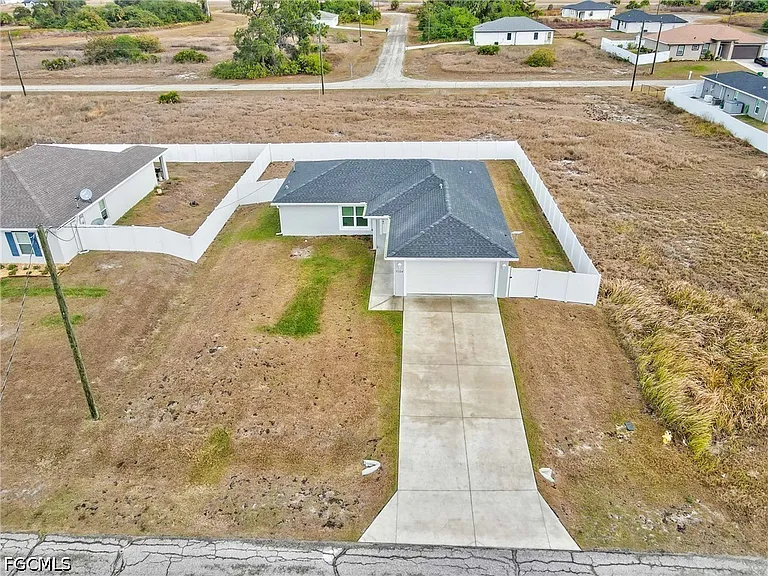 7024 Hero Cir — Photo 6