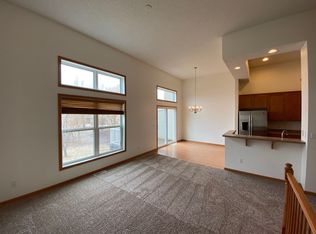 15435 Foster Dr N, Hugo, MN 55038