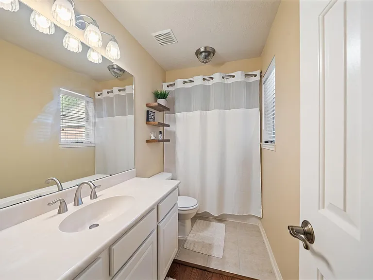 135 S Delta Mill Cir — Photo 17