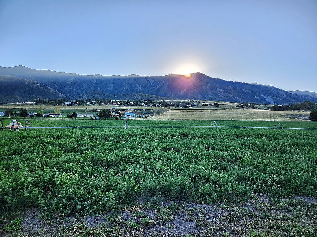 5574 W 2000 S, Mendon, UT 84325 Zillow