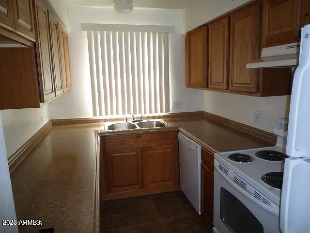 7734 E 1st Ave — Photo 2