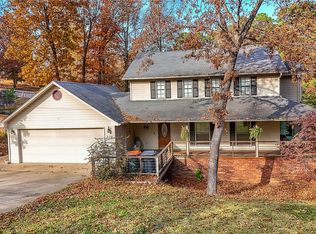 214 Canterbury Cir, Russellville, AR 72802