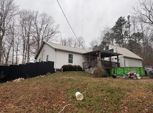 765 Whitis Rd, Somerset, KY 42501