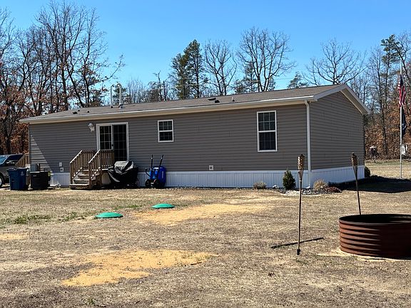 3rd image of 3114 S James Rd