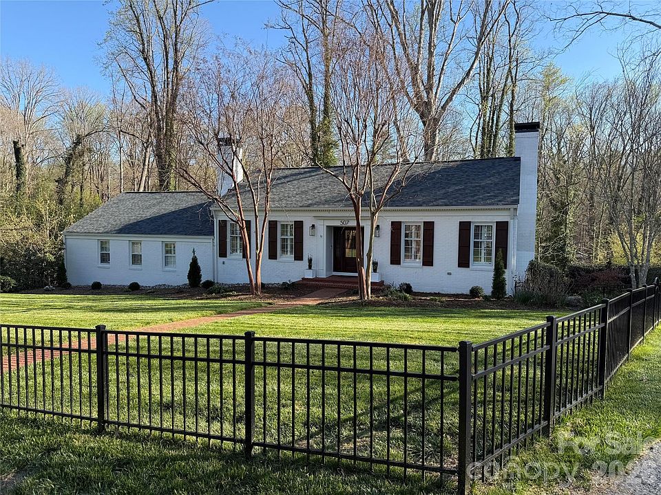 1st image of 507 Riverside Dr