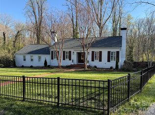 507 Riverside Dr, Morganton, NC 28655