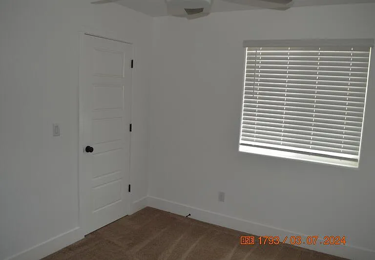 1663 Thistle Ln — Photo 15