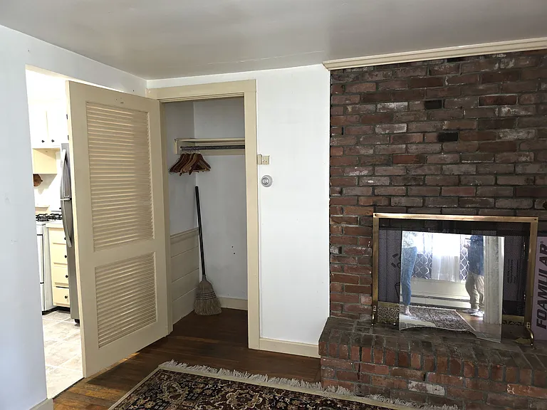 50 S Sea Ave #A — Photo 11