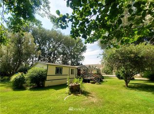 4 Quail Dr, Omak, WA 98841