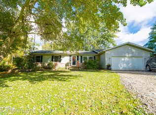 4960 Cuttle Rd, Saint Clair, MI 48079