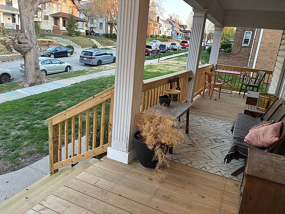 2nd image of 816 S 37th St APT 1