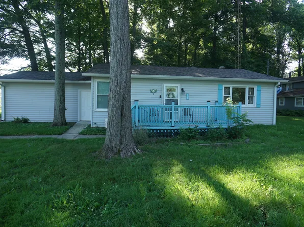 402 W Black Foot Trl, Greensburg, IN 47240